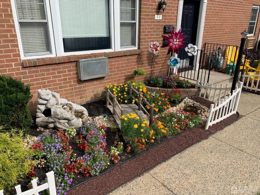 128 The Orchard, East Windsor, NJ 08512 - photo 1