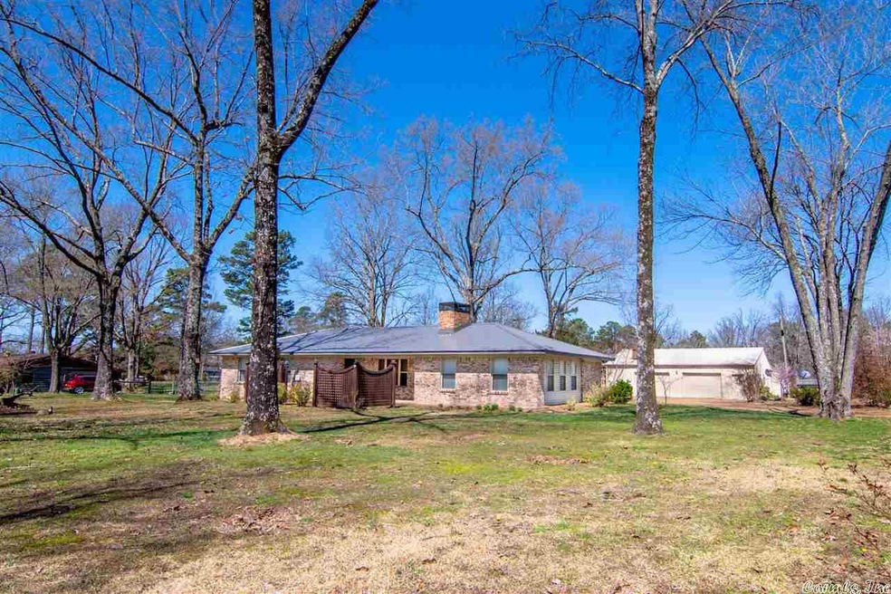 15 Peter Creek Pass, Tumbling Shoals, AR 72581 - photo 1