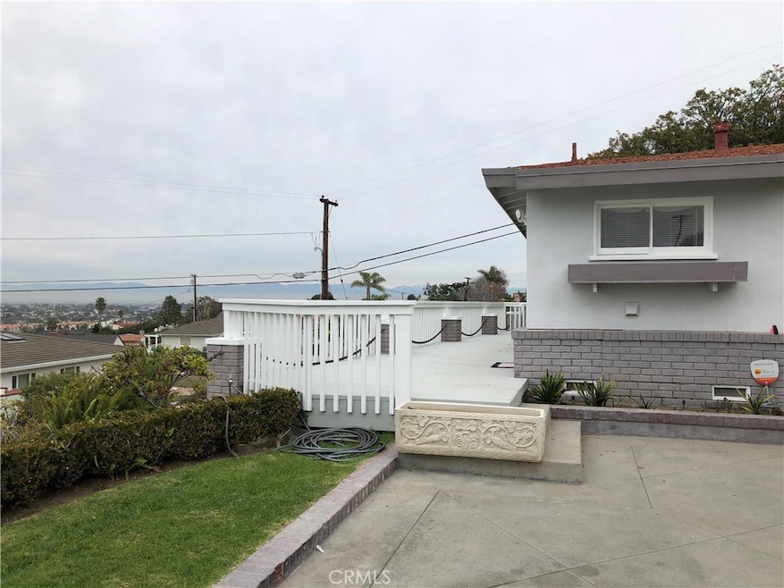 202 Via Mesa Grande, Redondo Beach, CA 90277 - photo 1