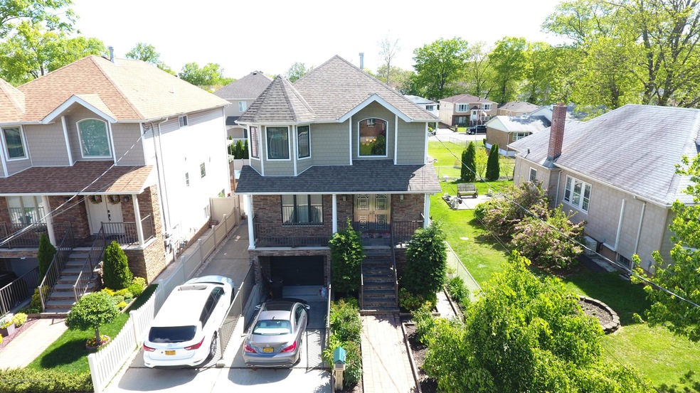 169 Barclay Ave, Staten Island, NY 10312 - photo 1