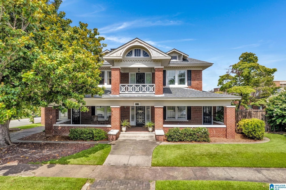 302 3rd St N, Oneonta, AL 35121 - photo 1