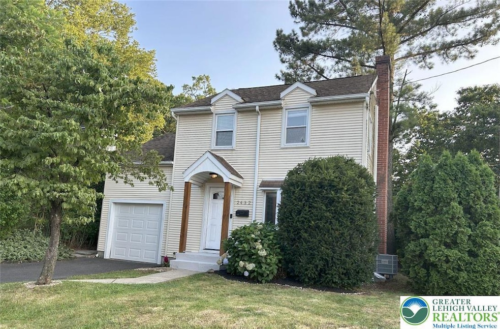 2432 S Law St unit 2434, Allentown, PA 18103 - photo 1