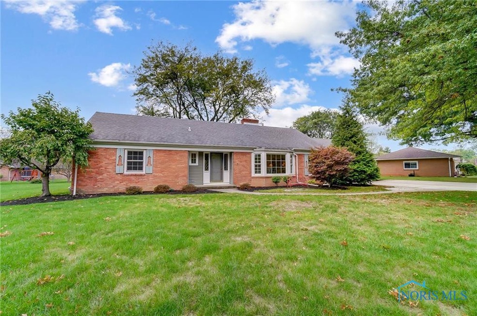 710 E Circle Dr, Findlay, OH 45840 - photo 1