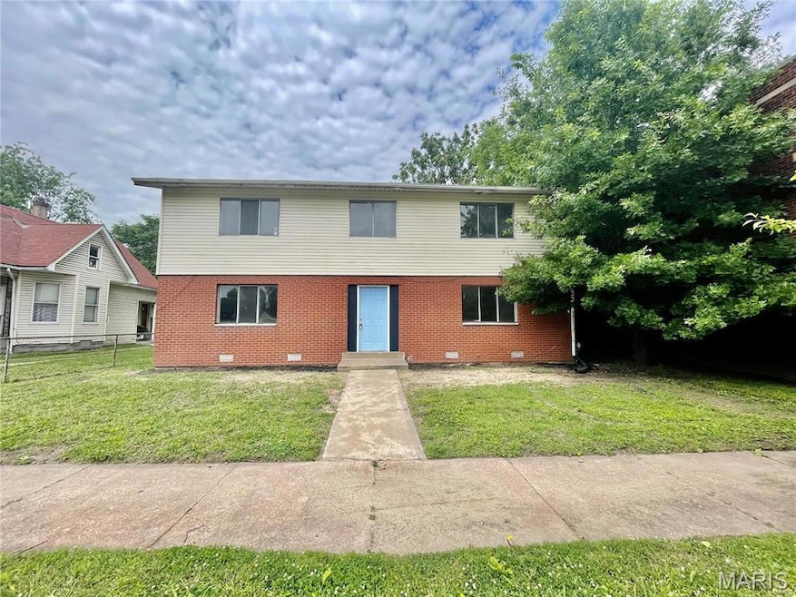 For Sale $275,000 • Co-Listing Agent