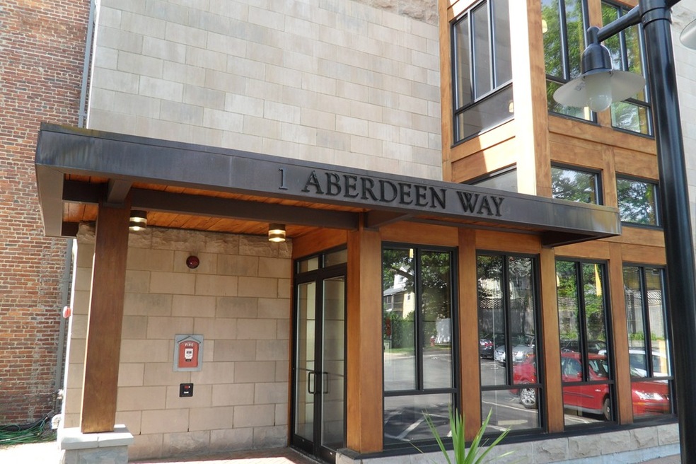 1 Aberdeen Way unit 212, Cambridge, MA 02138 - photo 1