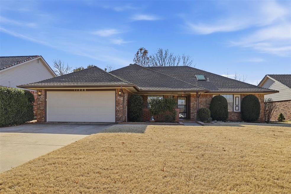 11228 NW 109th St, Yukon, OK 73099 - photo 1