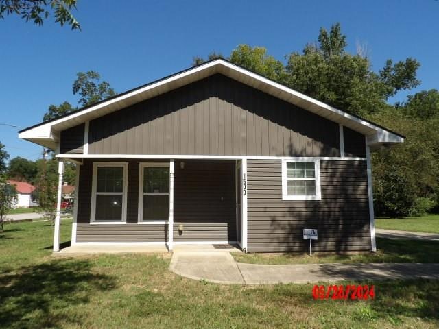 Front view of property with a porch