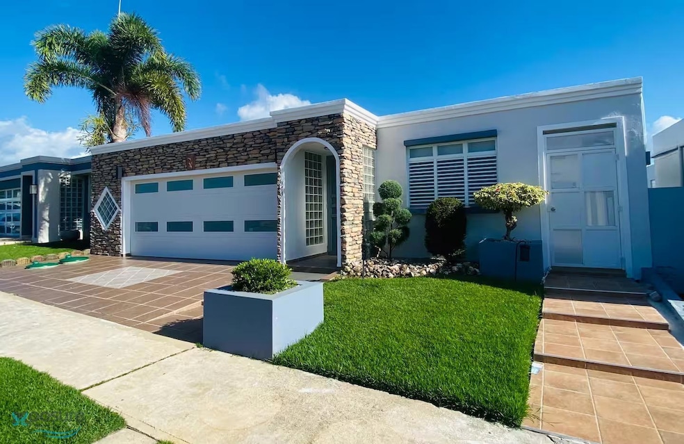 For Rent $2,100/month