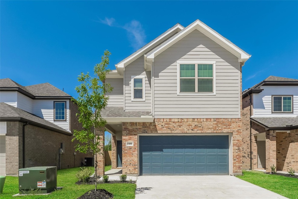 1406 Ester Ln, Ennis, TX 75119 - photo 1