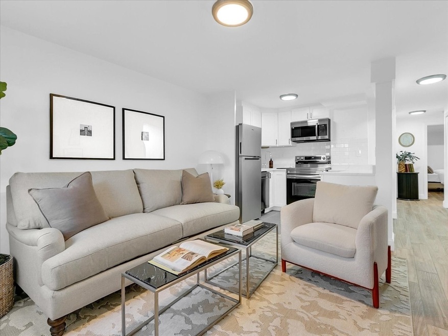 15 E University unit E, Brookline, MA 02445 - photo 1