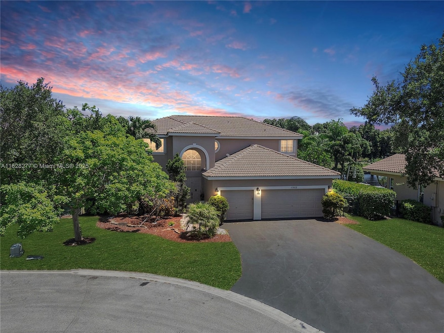 For Sale $924,900 • Co-Listing Agent