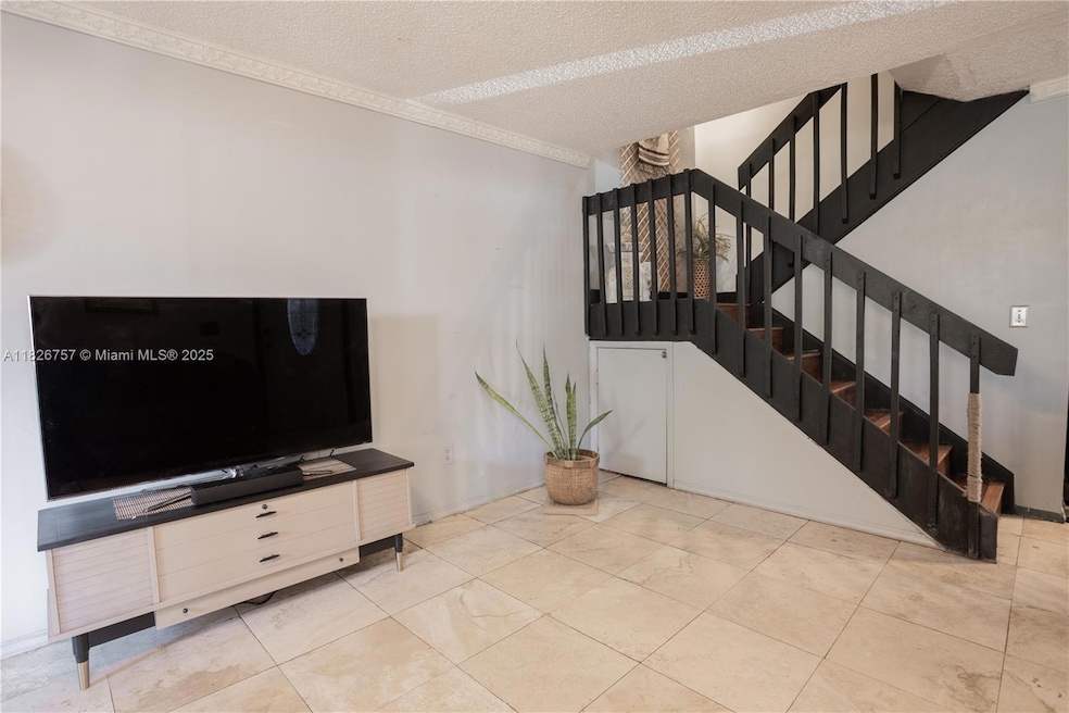 14260 SW 94th Cir Ln unit 104, Miami, FL 33186 - photo 1