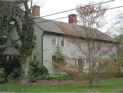 943 Center St, Ludlow, MA 01056 - photo 1