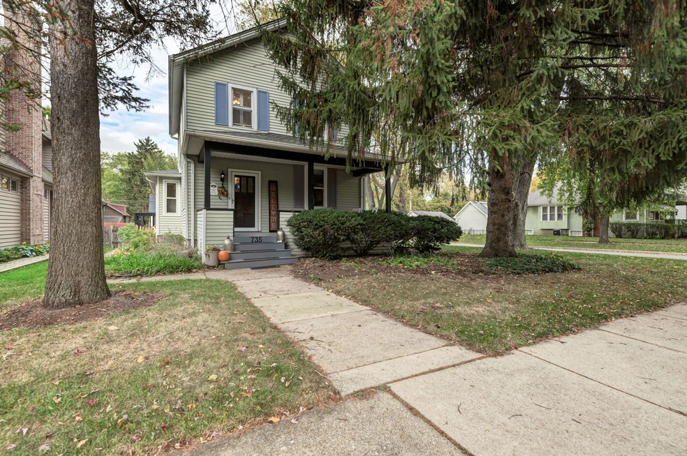 735 N Brainard St, Naperville, IL 60563 - photo 1