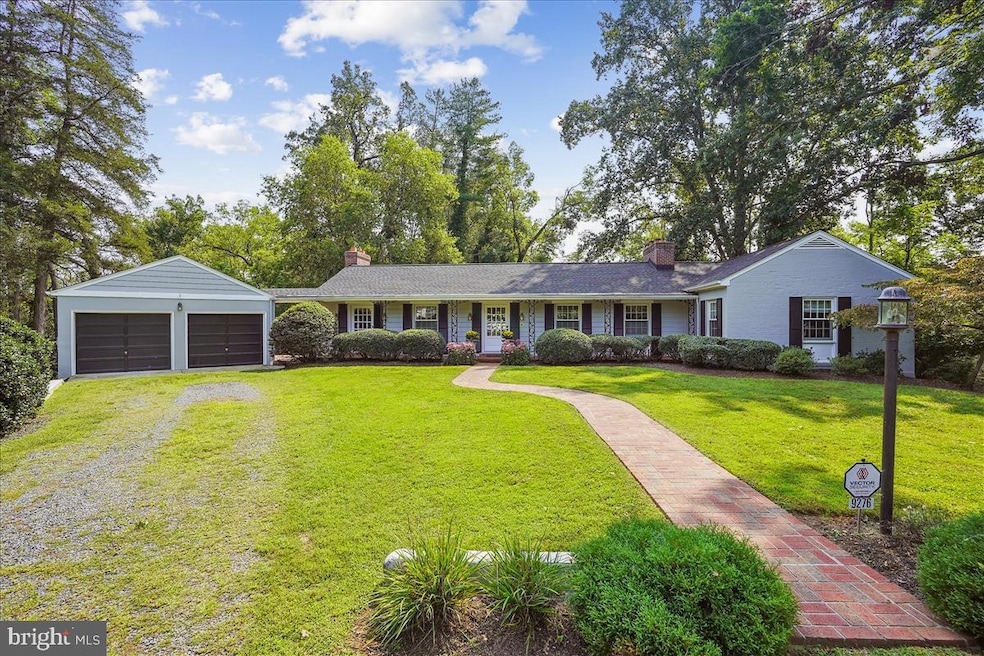 9276 Tournament Rd, Warrenton, VA 20186 - photo 1