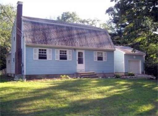 107 Bumble Bee Cir, Shrewsbury, MA 01545 - photo 1