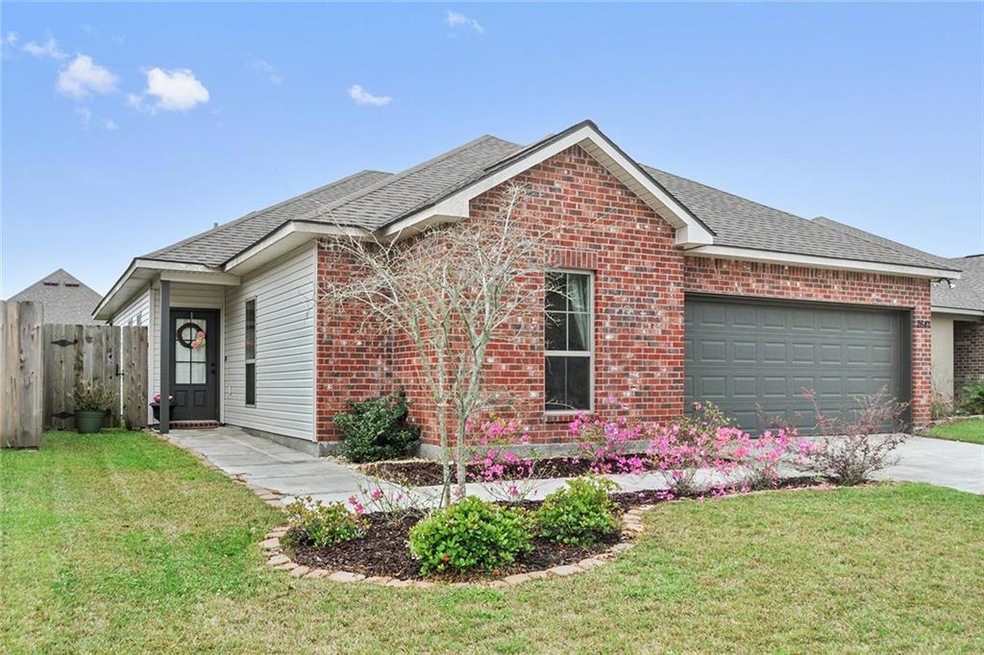 2641 Sea Shore Dr, Marrero, LA 70072 - photo 1