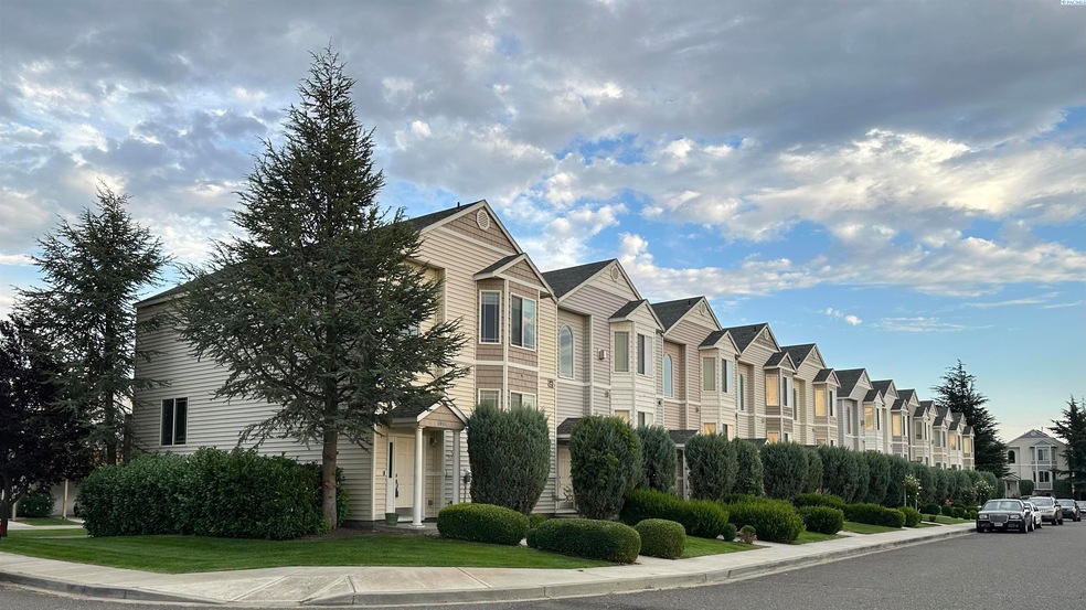 Sold $370,000 • Co-Listing Agent