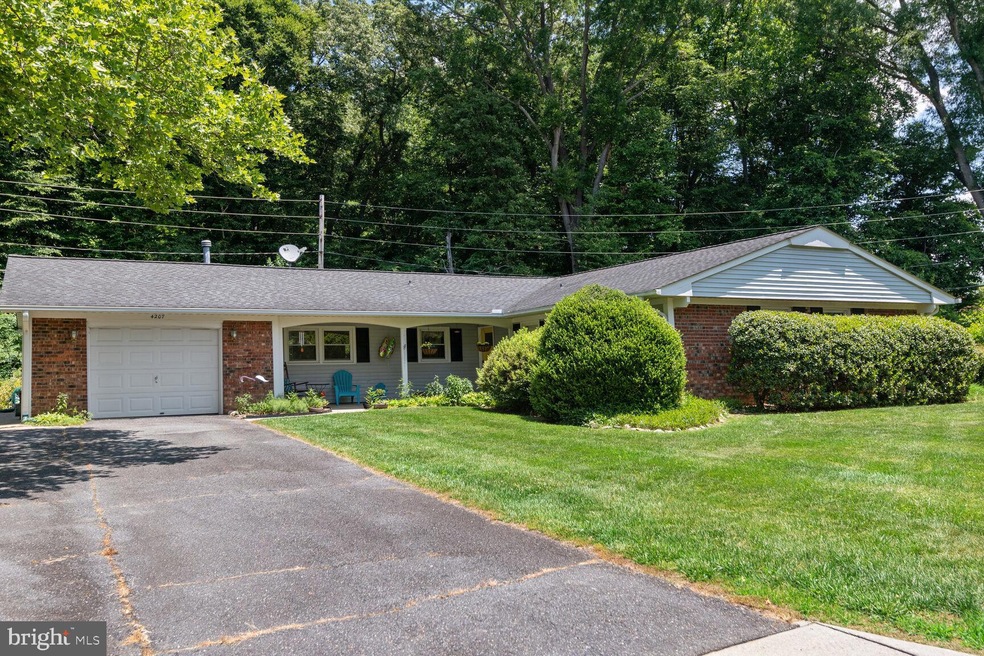 4207 Yarnell Ct, Bowie, MD 20715 - photo 1