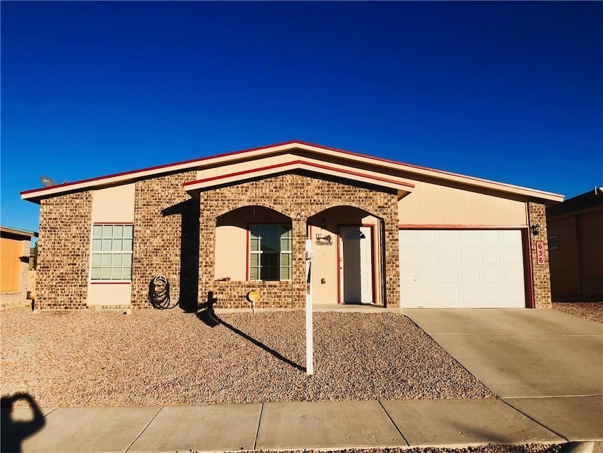 636 Villa Romero Dr, El Paso, TX 79928 - photo 1