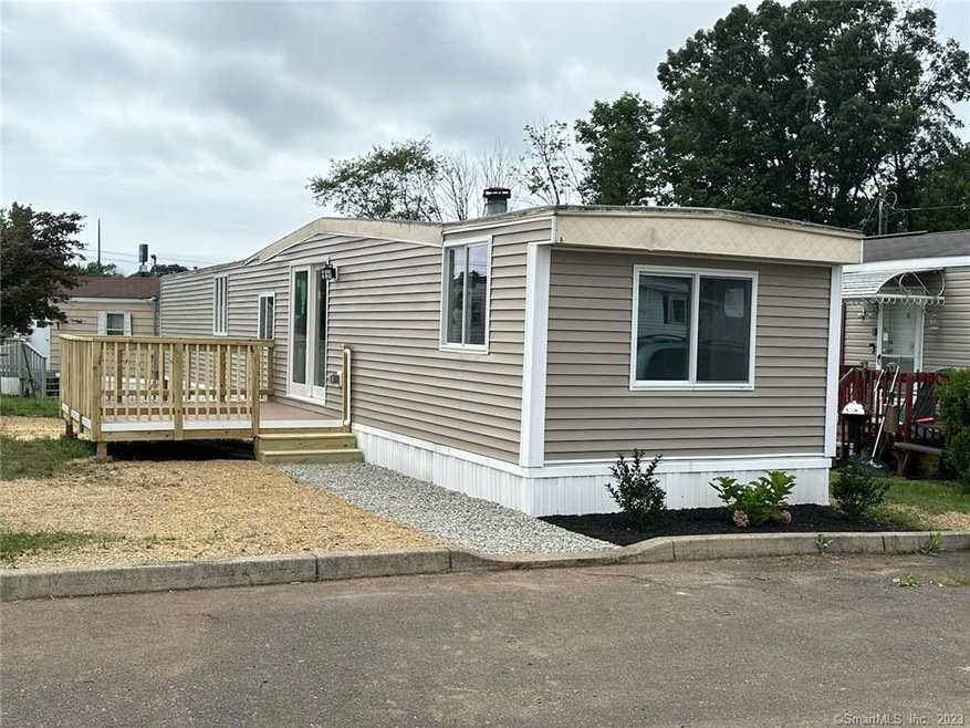 19 Leetes Island Rd unit 21, Branford, CT 06405 - photo 1