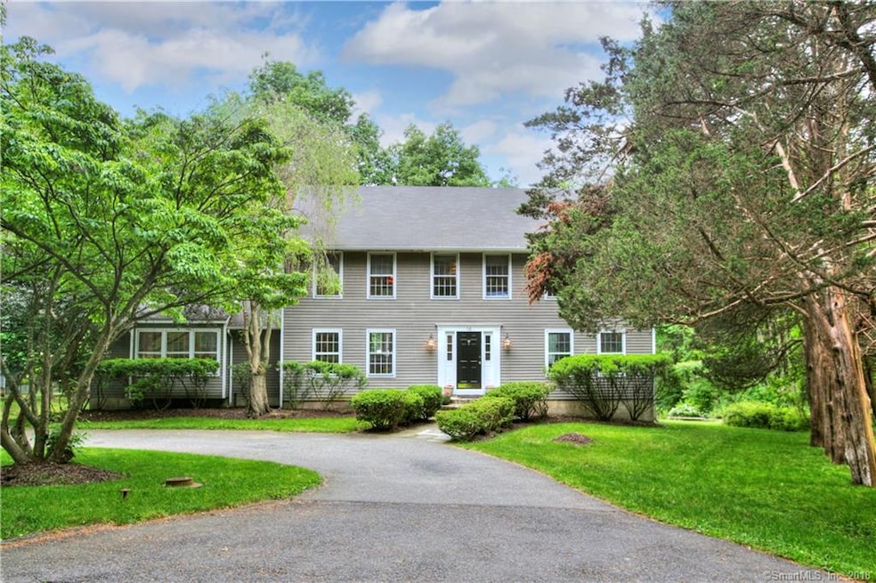 14 Wake Robin Rd, Westport, CT 06880 - photo 1