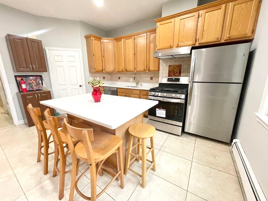 61 Hancock Ave unit 2, Jersey City, NJ 07307 - photo 1