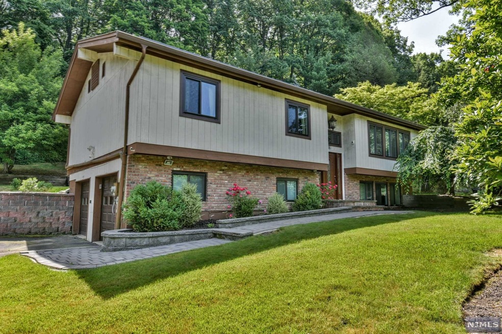 16 Brookside Dr, Pomona, NY 10970 - photo 1