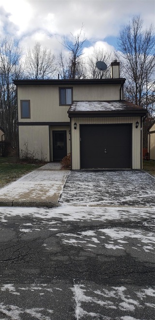 6 Allan Park Mews unit 3, Middletown, NY 10940 - photo 1