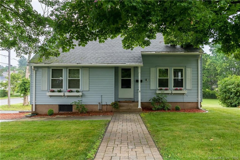 Welcome Home to 31 Lewis St