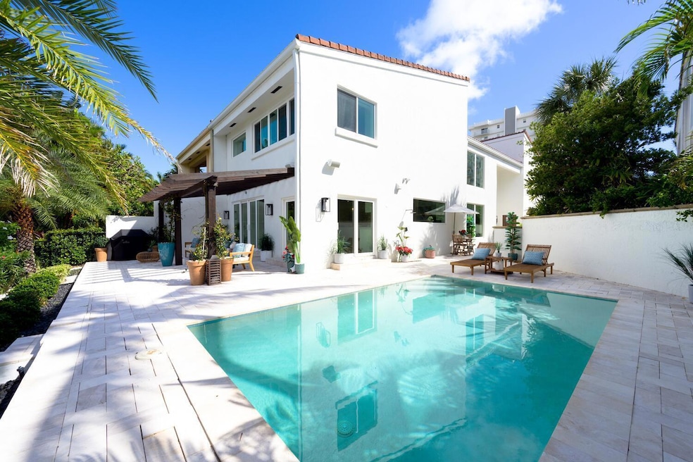 For Rent $25,000/month