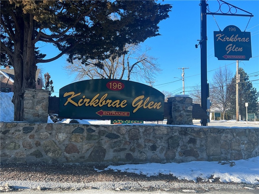 196 Old River Rd unit 3AS, Lincoln, RI 02865 - photo 1