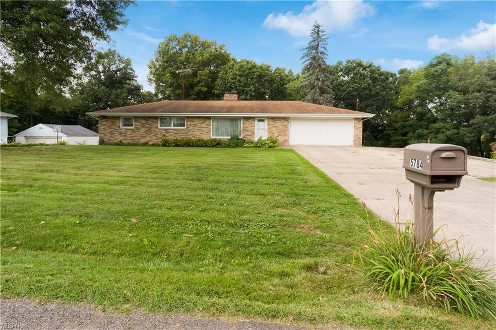 5784 Farview Dr, Clinton, OH 44216 - photo 1