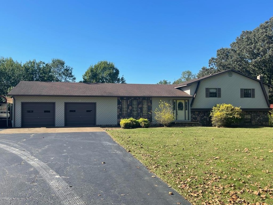 3000 Bear Creek Rd, Mansfield, TN 38236 - photo 1