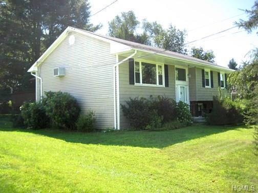 2638 Springhurst St, Yorktown Heights, NY 10598 - photo 1