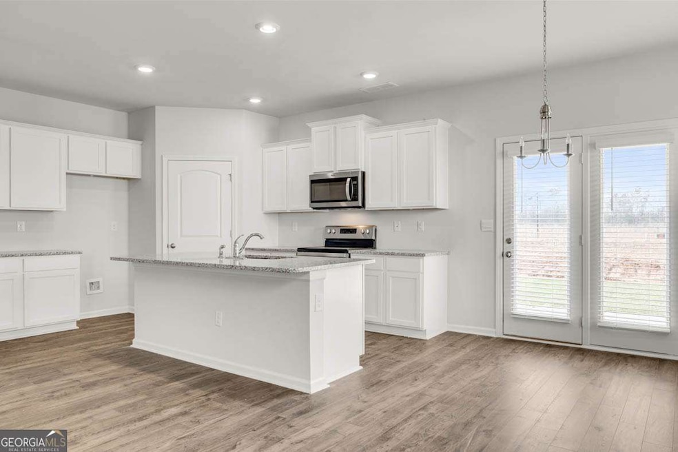 Pending $399,990