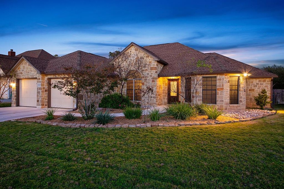 1211 Nicole Ln, Fredericksburg, TX 78624 - photo 1