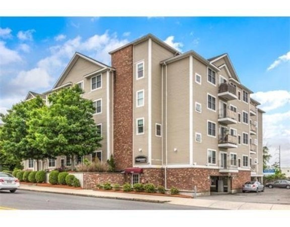 260 Main St unit 203, Malden, MA 02148 - photo 1