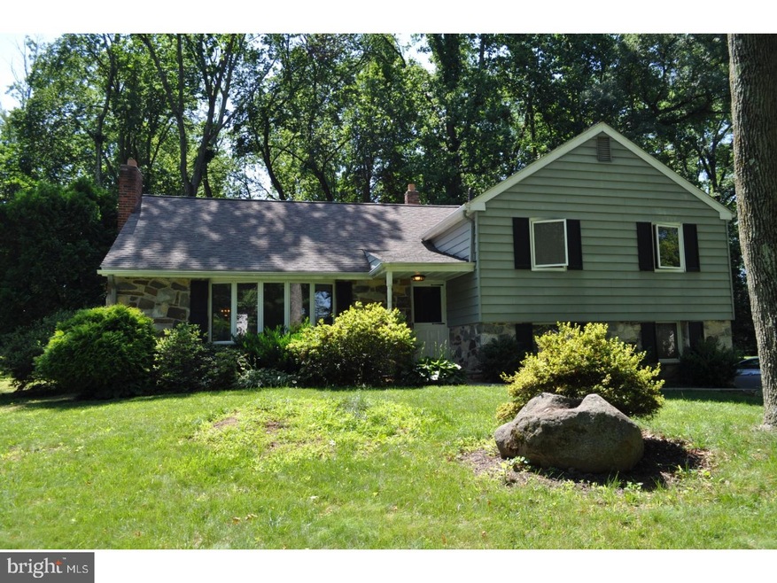133 Wooded Ln, Villanova, PA 19085 - photo 1