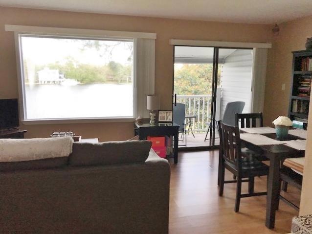 101 Old Ferry Rd. Waterfront