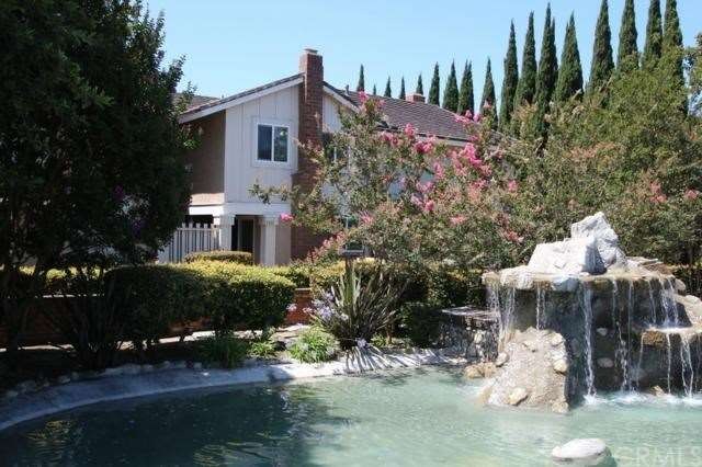 Large 2 story, 3 bedroom, 2.5 bath townhome in Wes