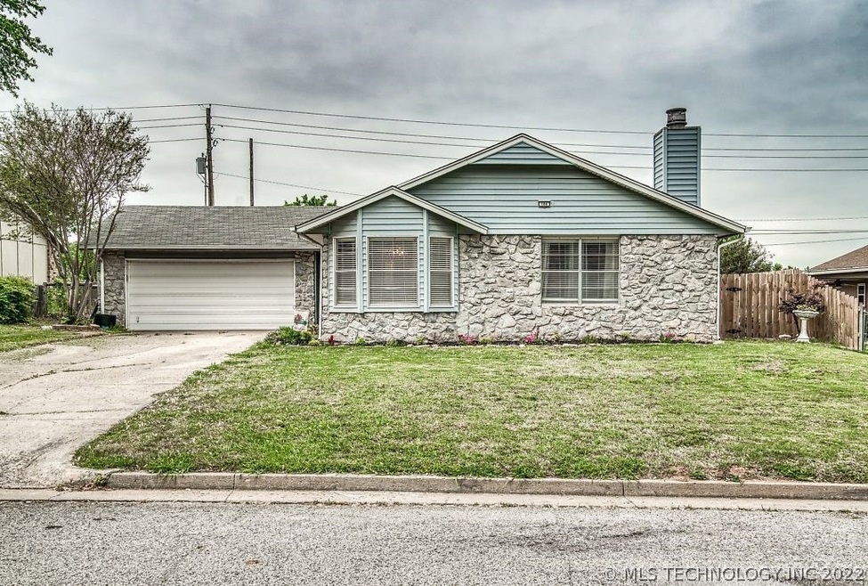 104 W Gulfport St, Broken Arrow, OK 74011 - photo 1