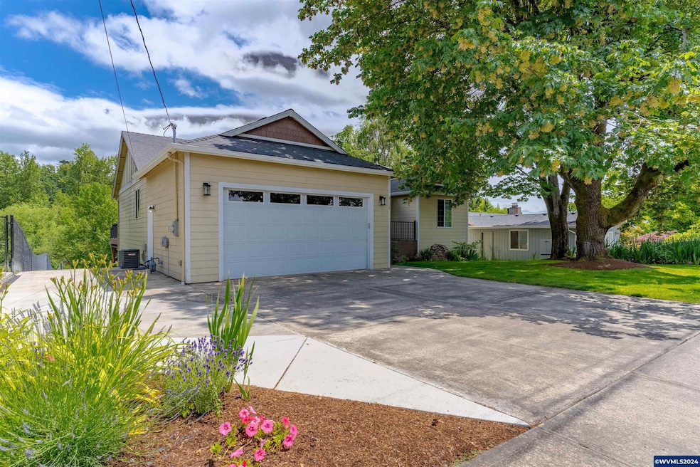 4308 Batting St NE, Keizer, OR 97303 - photo 1