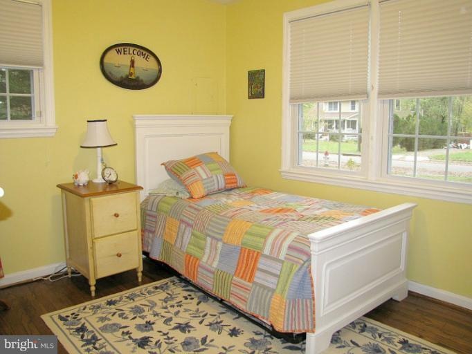 2219 Orchid Dr, Falls Church, VA 22046 - photo 1