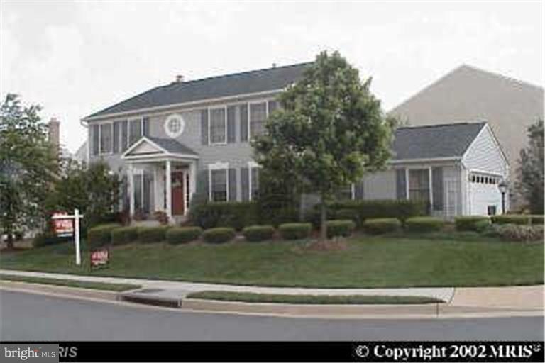 20813 Waterbeach Place, Sterling, VA 20165 - photo 1