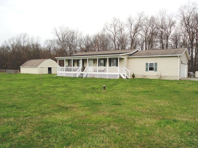 330 Street N, Marion, OH 43302 - photo 1