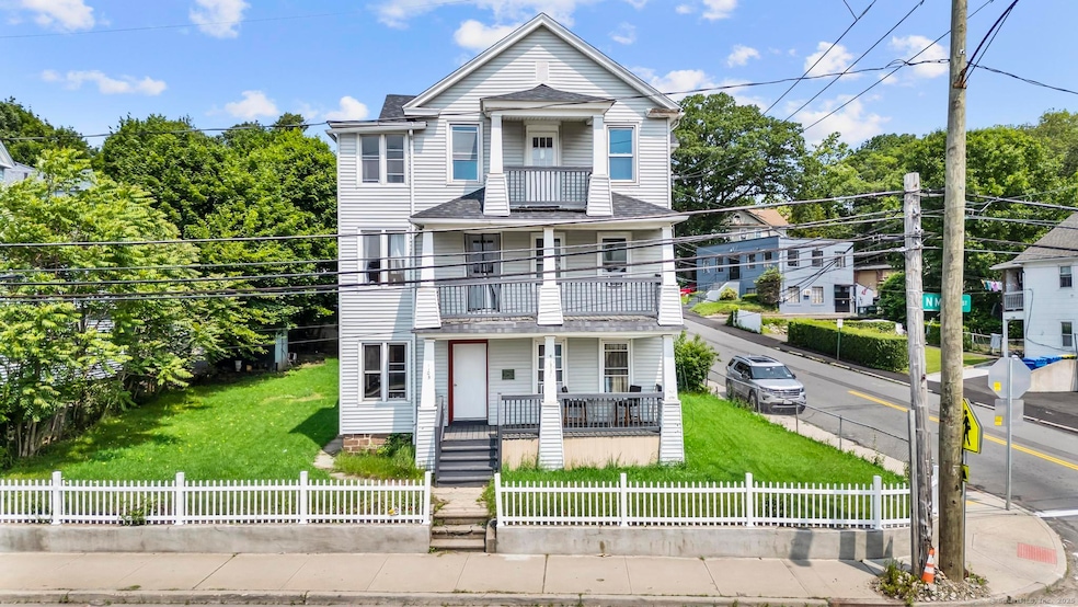 1105 N Main St unit 1, Waterbury, CT 06704 - photo 1