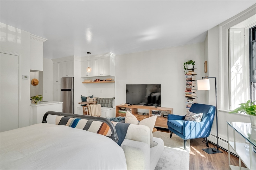 40 Commonwealth Ave unit A, Boston, MA 02116 - photo 1