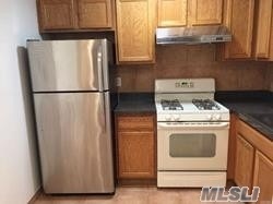 33-26 Union St unit 3A, Flushing, NY 11354 - photo 1