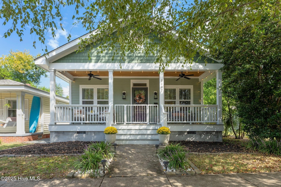 2007 Perry Ave, Wilmington, NC 28403 - photo 1